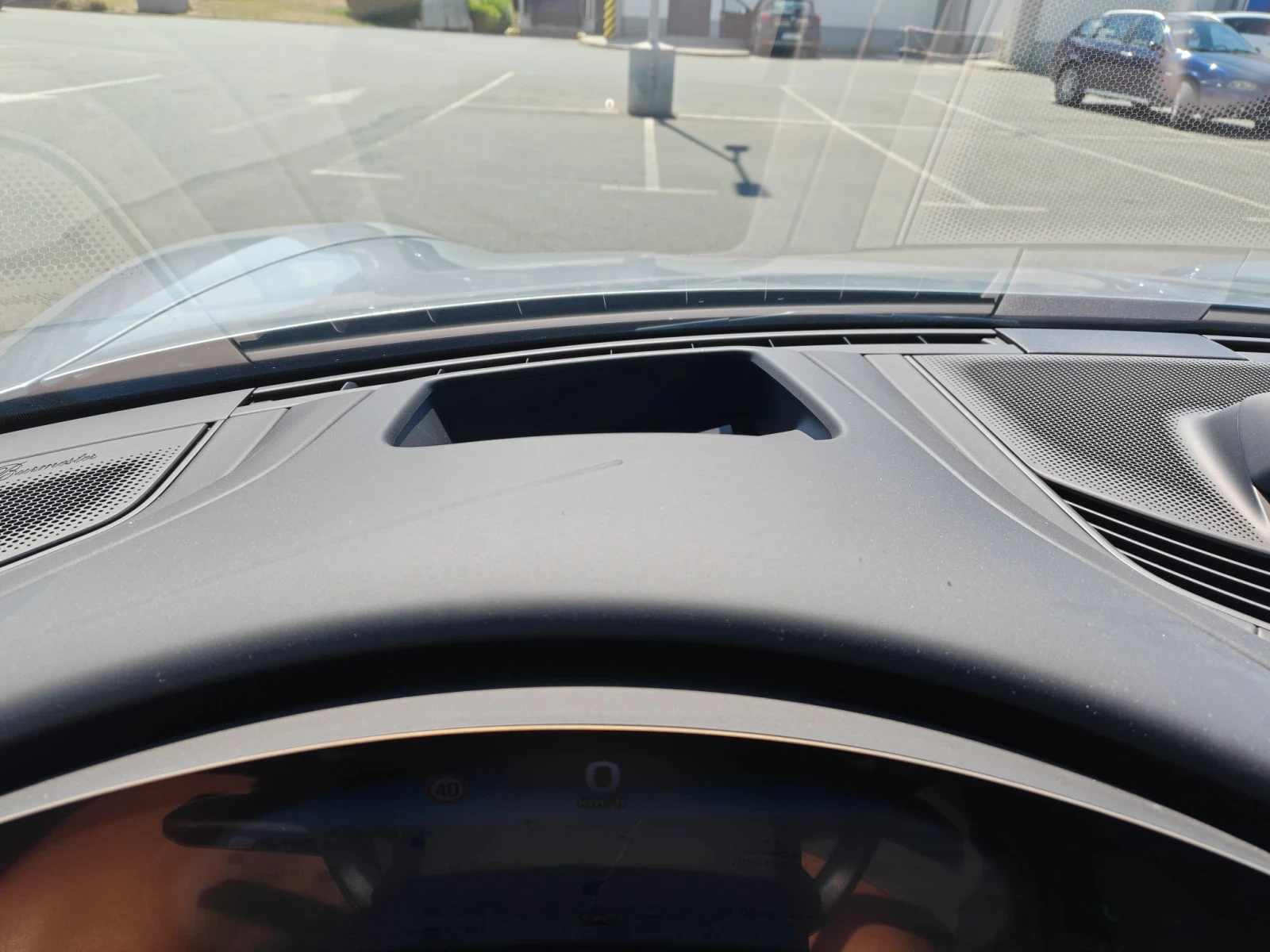 Porsche Taycan 4S 598кс, снимка 15 - Автомобили и джипове - 55556965
