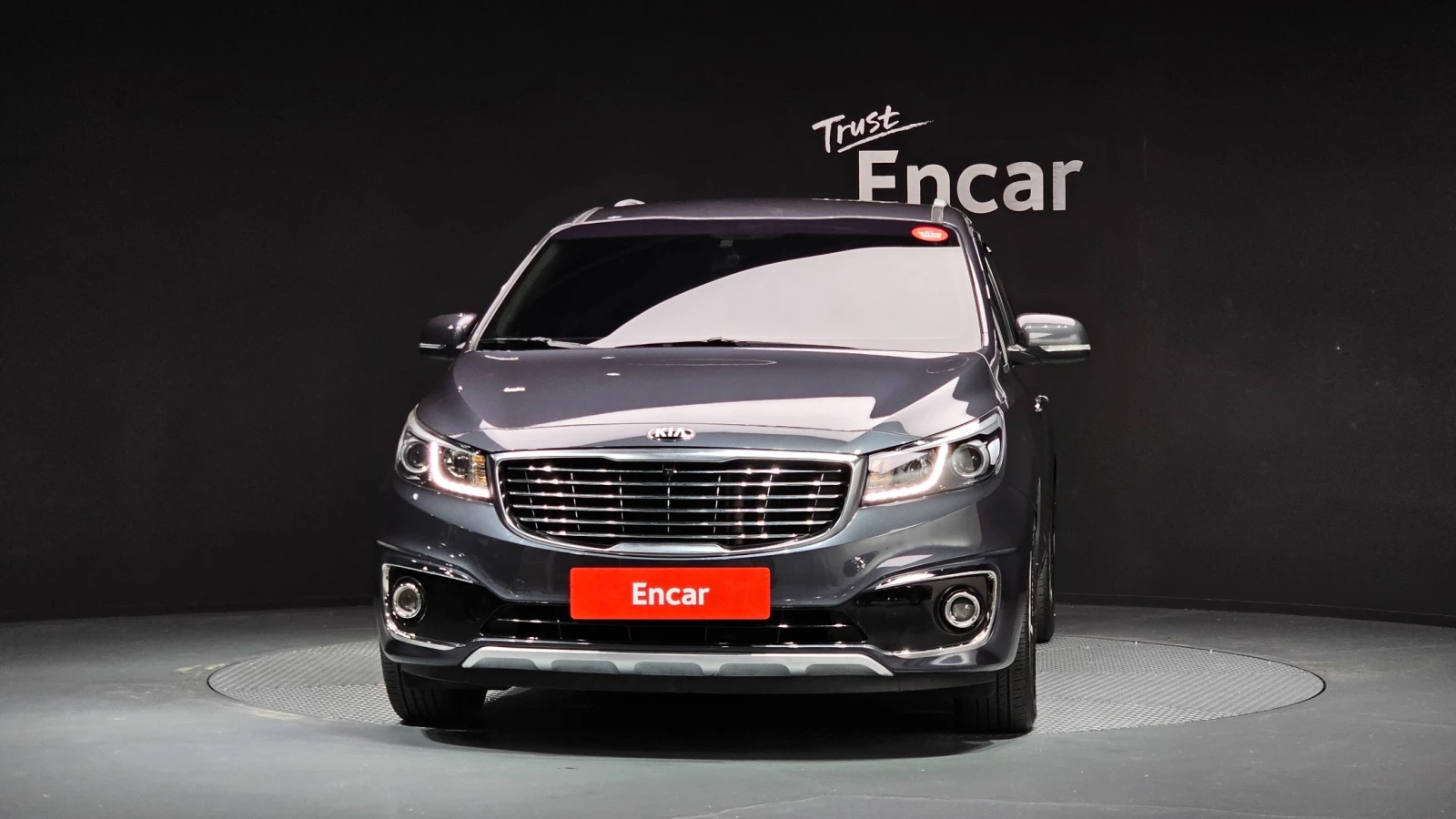 Kia Carnival * DIESEL* 9 МЕСТА* , снимка 3 - Автомобили и джипове - 54848088
