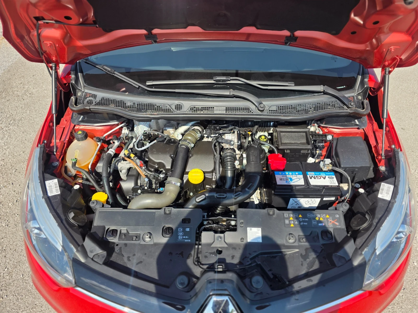 Renault Captur 1.5 DCI 110 Коня 100% Реален пробег , снимка 7 - Автомобили и джипове - 55071702