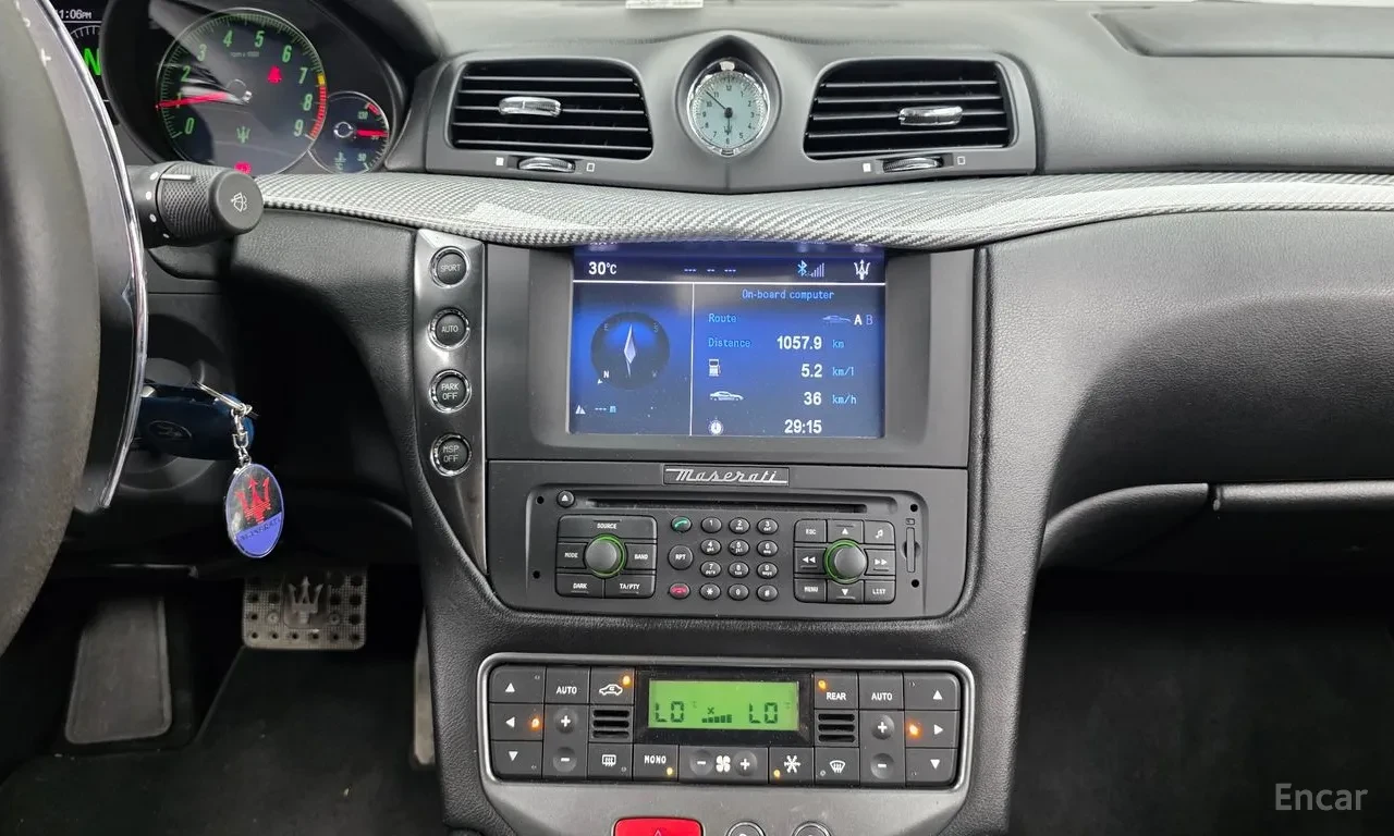 Maserati GranTurismo 4.7 V8, снимка 13 - Автомобили и джипове - 55238522