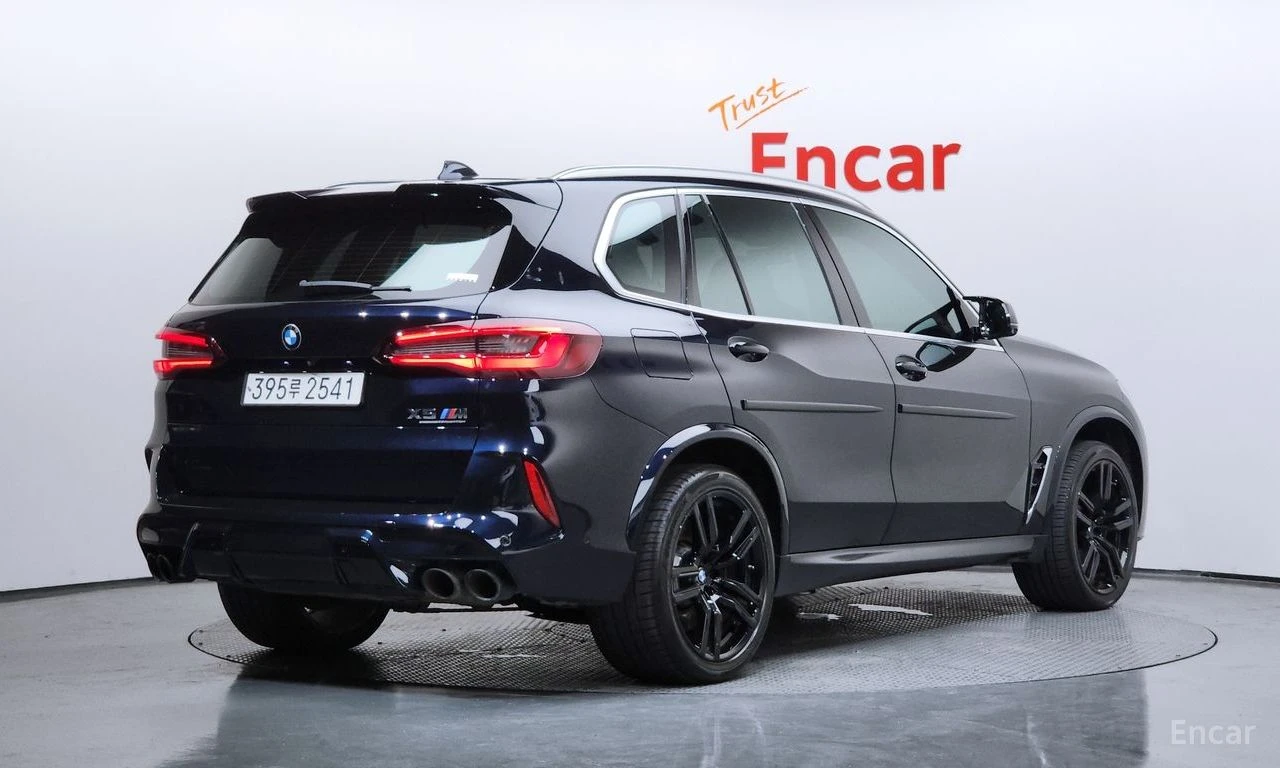 BMW X5M BOWER* WILKINS* ОБДУХВАНЕ* ДИСТРОНИК* ХЕДЪП* 360КА, снимка 2 - Автомобили и джипове - 55422316