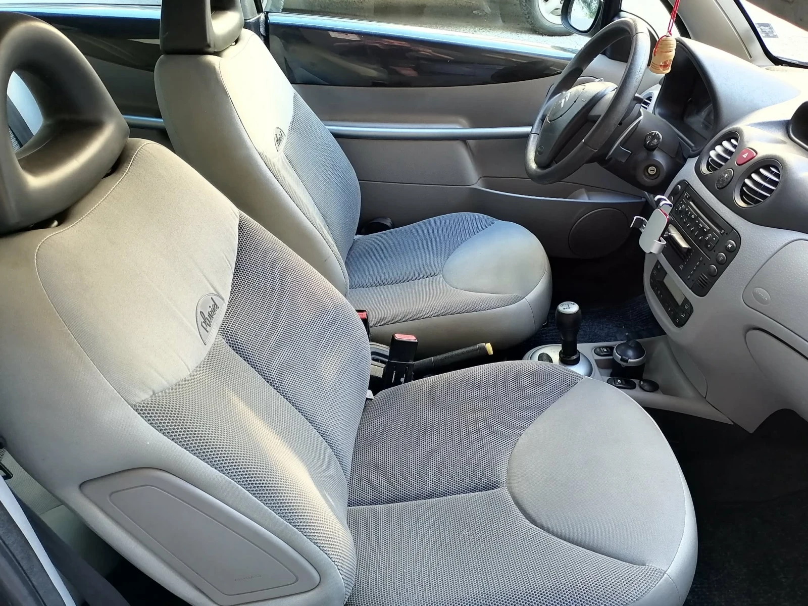 Citroen C3 pluriel 1.6 109к.с. Автоматик Бензин, снимка 6 - Автомобили и джипове - 55475907