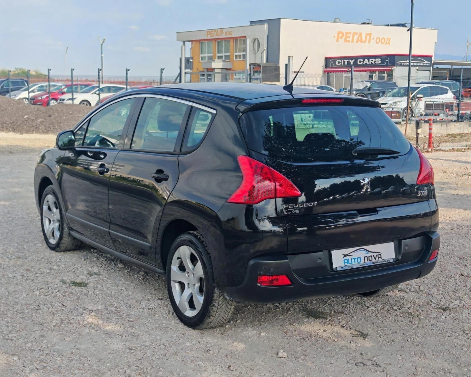 Peugeot 3008 1.6 ДИЗЕЛ 110К.С АВТОМАТИК! УНИКАЛНО СЪСТОЯНИЕ!!!, снимка 7 - Автомобили и джипове - 55656391