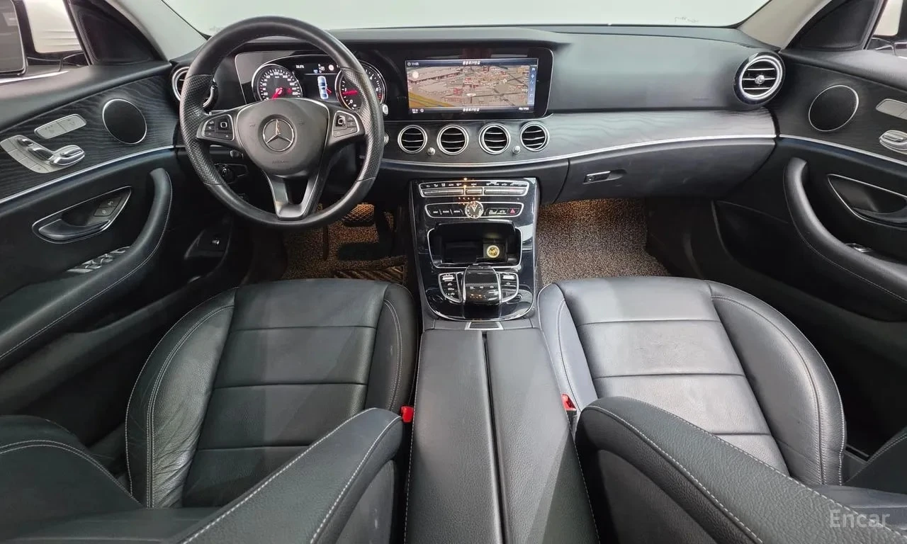 Mercedes-Benz E 220 * E220d Avantgarde * ЦЕНА ДО БГ, снимка 7 - Автомобили и джипове - 55841559