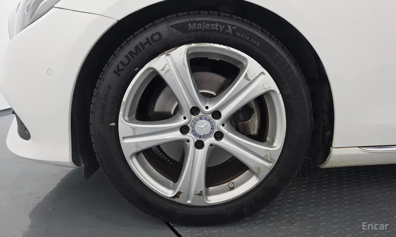 Mercedes-Benz E 220 * E220d Avantgarde * ЦЕНА ДО БГ, снимка 5 - Автомобили и джипове - 55841559