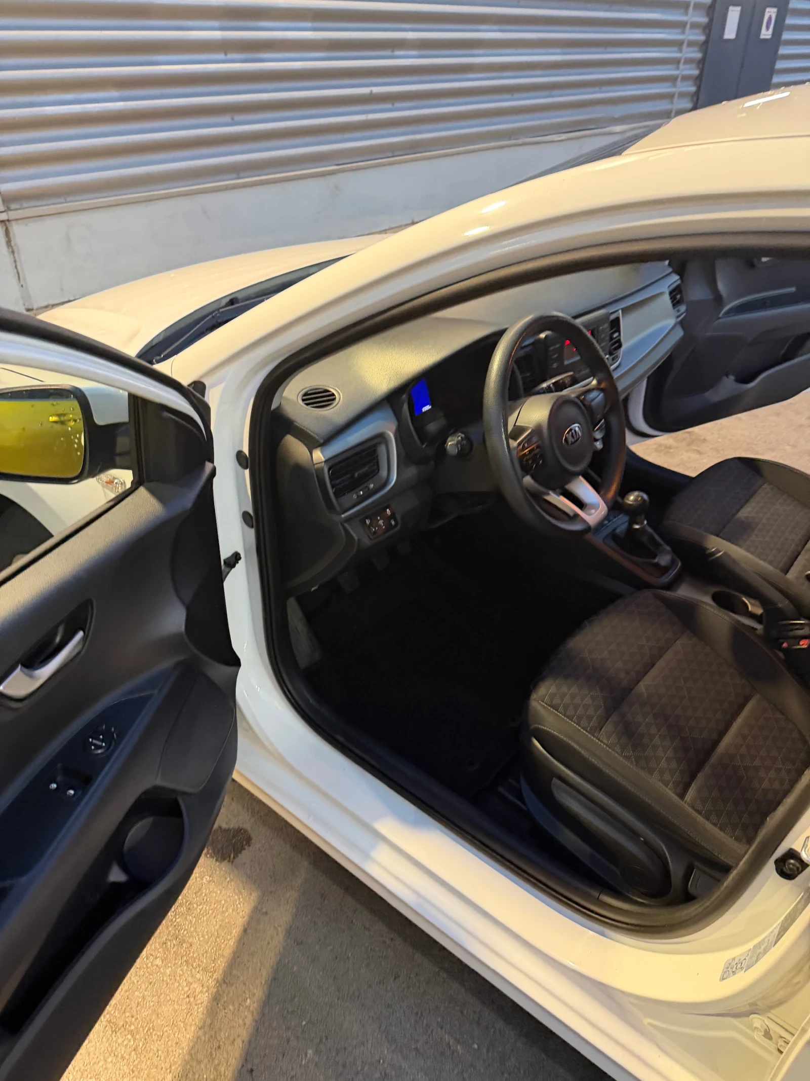 Kia Rio 1, 2, снимка 4 - Автомобили и джипове - 56011349