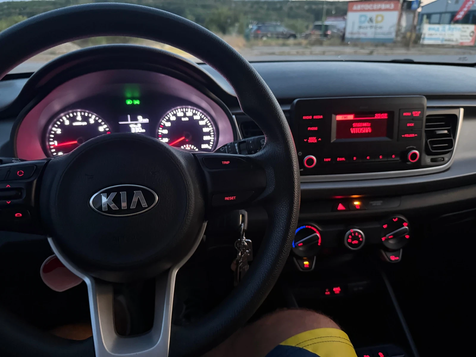 Kia Rio 1, 2, снимка 11 - Автомобили и джипове - 56011349