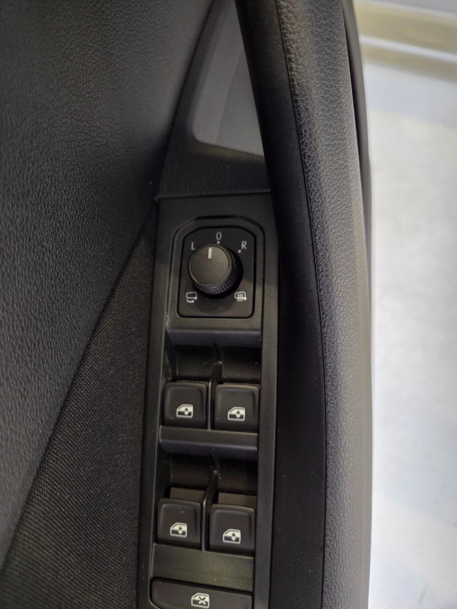 Skoda Scala Comfort /1.0 TSI / 7DSG, снимка 15 - Автомобили и джипове - 56065181