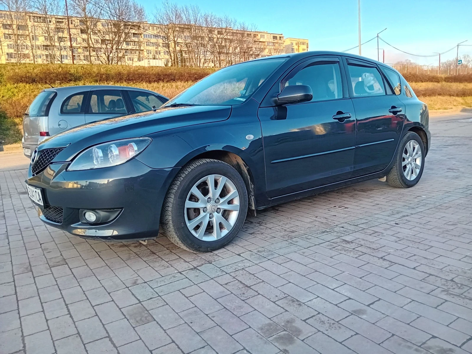 Mazda 3 1.6i ГАЗ КЛИМАТРОНИК, снимка 3 - Автомобили и джипове - 56138550