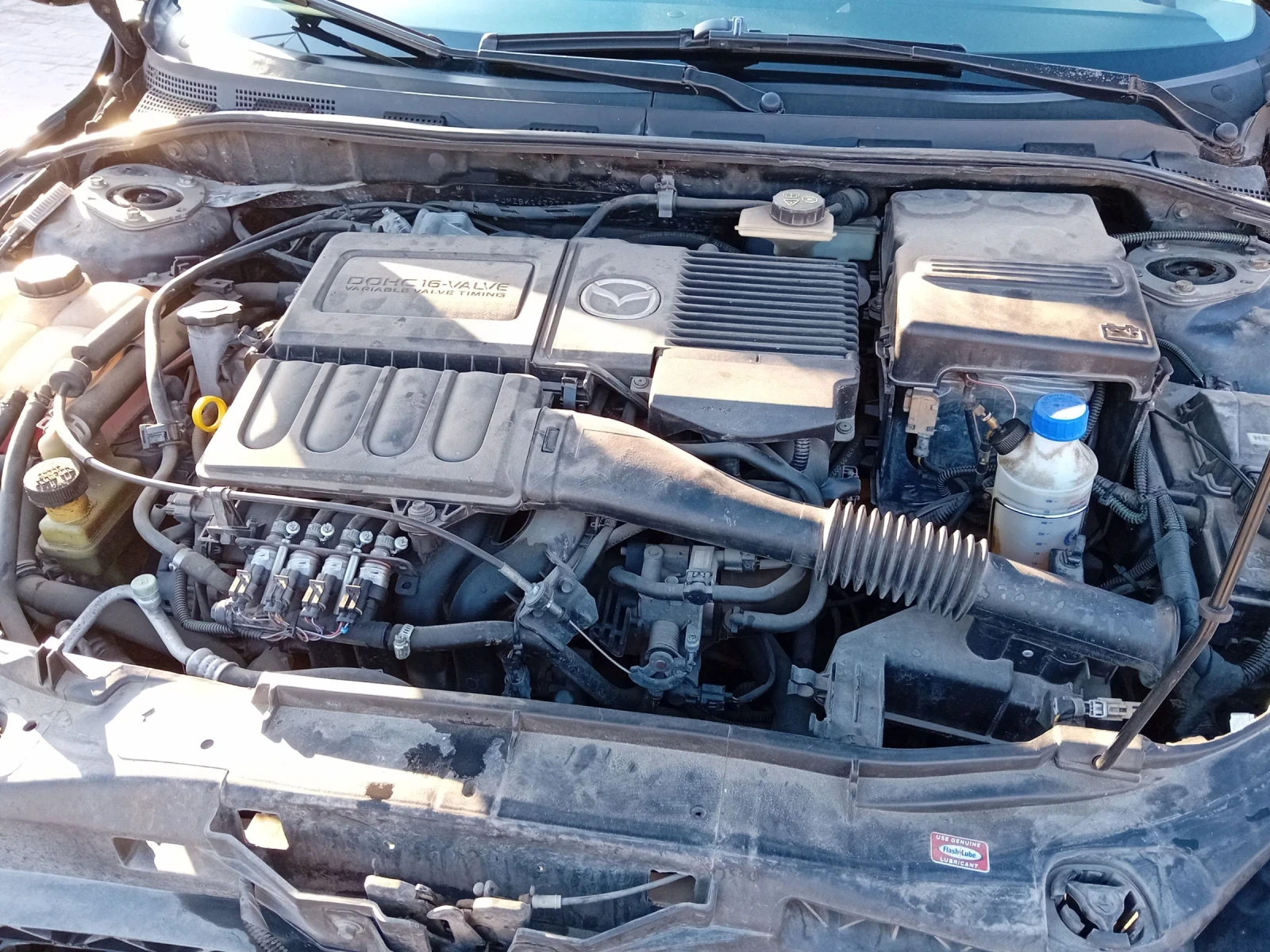 Mazda 3 1.6i ГАЗ КЛИМАТРОНИК, снимка 16 - Автомобили и джипове - 56138550