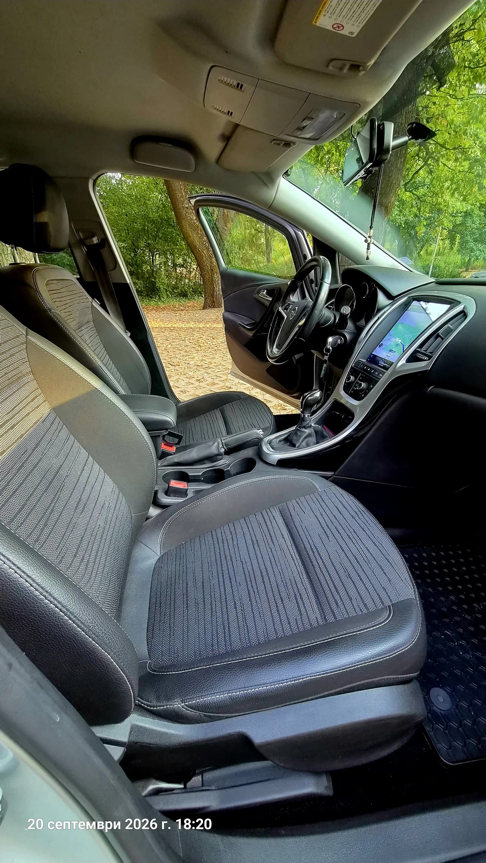 Opel Astra 1.6 CDTI  110к.с, SPORTS TOURER, 2015 год., снимка 4 - Автомобили и джипове - 56191421