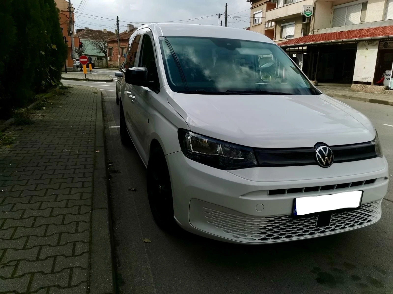 VW Caddy, снимка 3 - Автомобили и джипове - 56611395