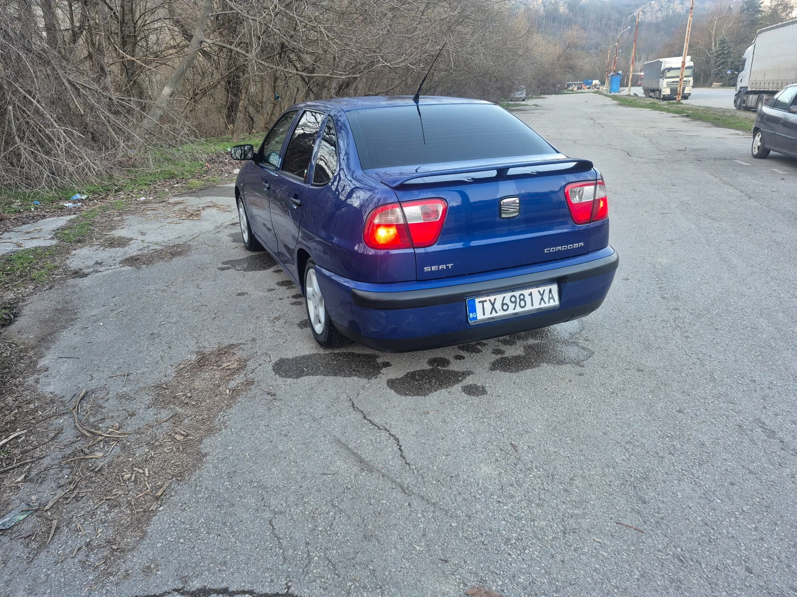 Seat Cordoba, снимка 3 - Автомобили и джипове - 56677638