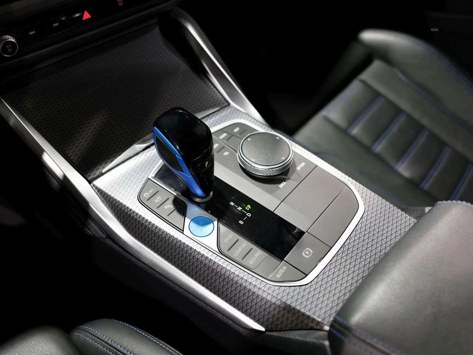 BMW i4, снимка 15 - Автомобили и джипове - 56688737