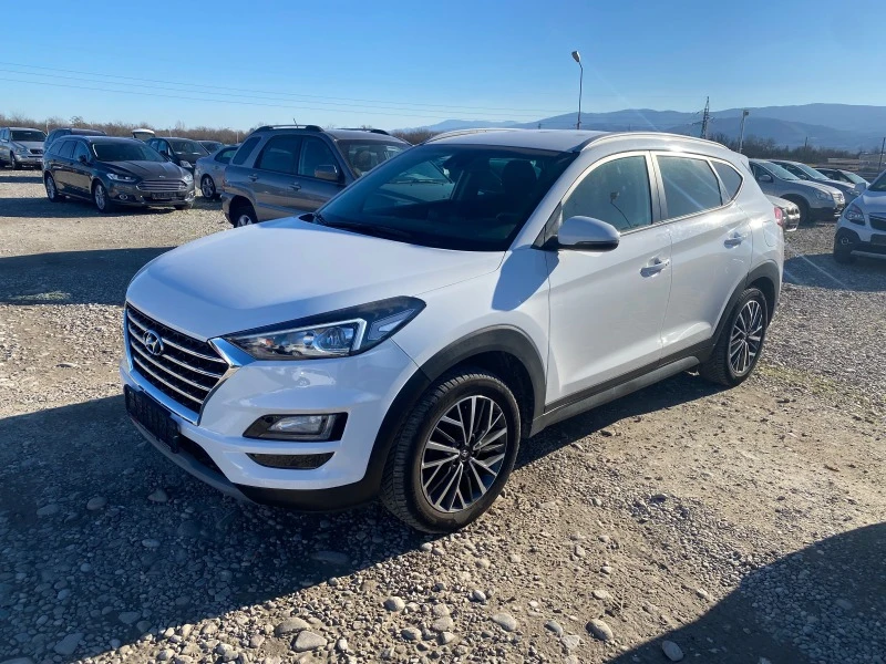 Hyundai Tucson 1.6 CRDI, снимка 1 - Автомобили и джипове - 39210753