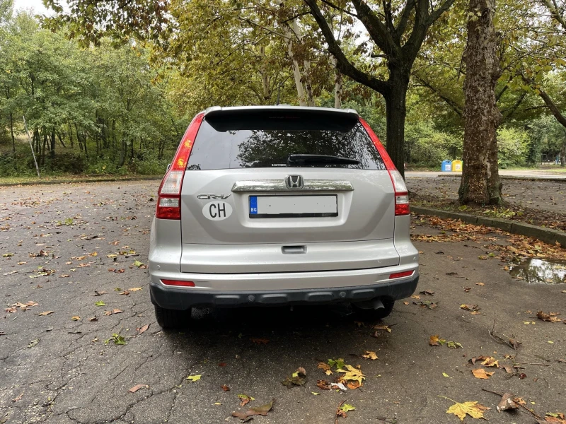 Honda Cr-v 2.2 I-DTEC, снимка 6 - Автомобили и джипове - 47410148