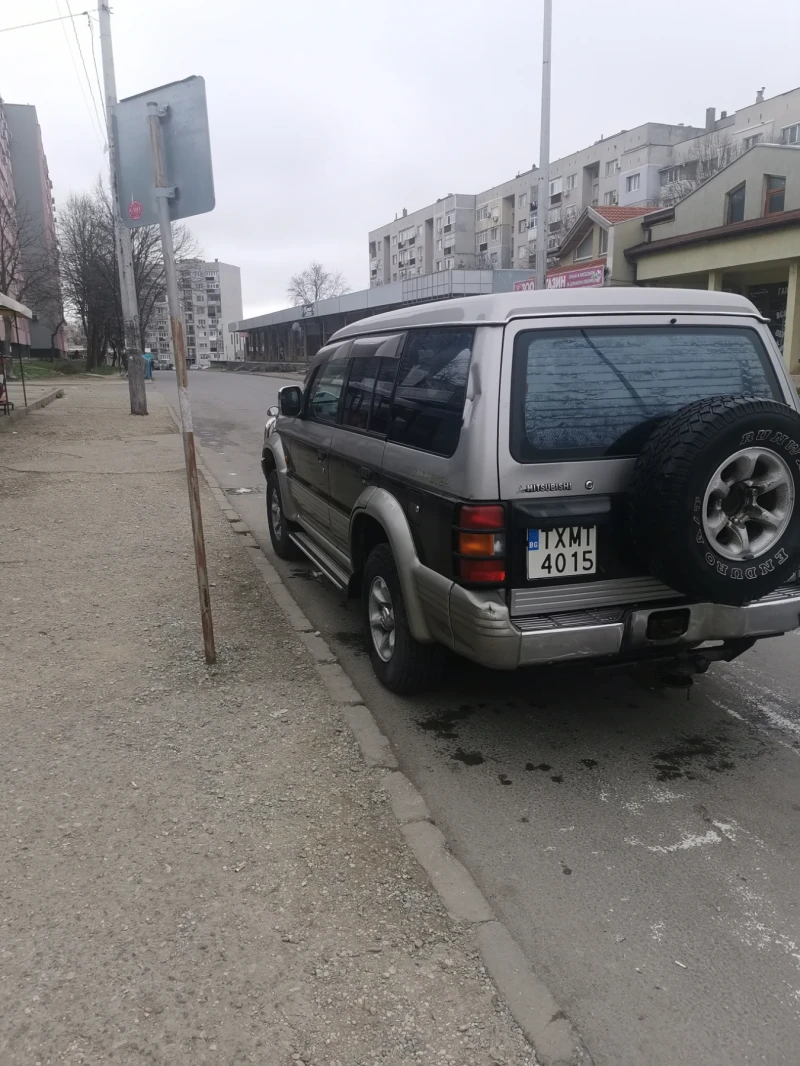 Mitsubishi Pajero, снимка 4 - Автомобили и джипове - 48474680