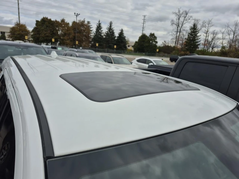 Dodge Durango R/T* Обдух* Distronic* Подгреви* 7местна, снимка 13 - Автомобили и джипове - 52317765