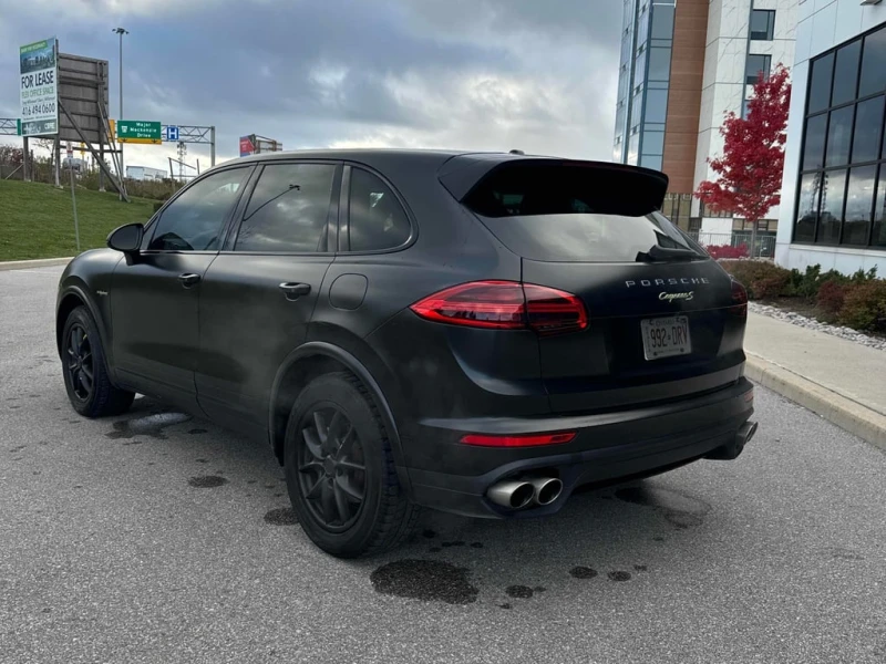 Porsche Cayenne * S E Hybrid * CARFAX * БЕЗ ПЪРВОНАЧАЛНА ВНОСКА, снимка 16 - Автомобили и джипове - 52806981