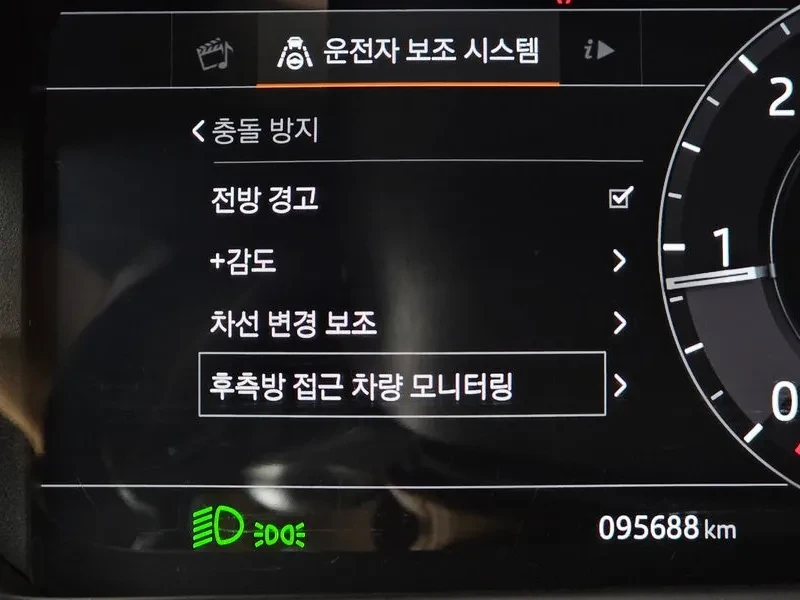 Land Rover Range Rover Velar Velar 3.0 D300 R-Dynamic Hse | Mobile.bg � ����������� 16