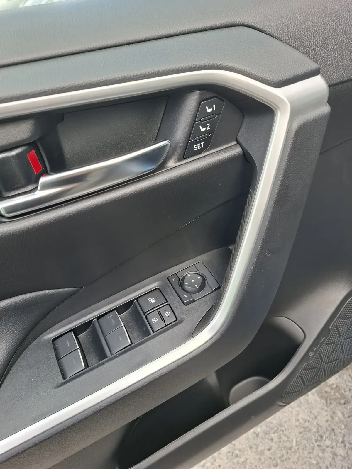 Toyota Rav4 2.5 LIMITED , снимка 14 - Автомобили и джипове - 54227905