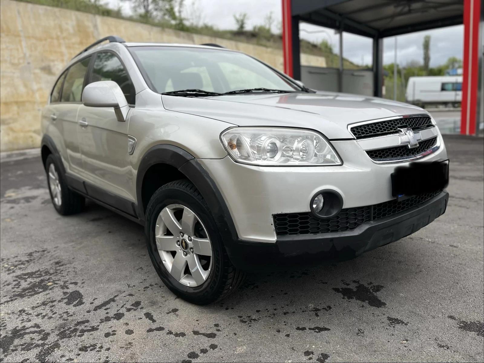 Chevrolet Captiva 2.4i/ГАЗ/ 7 местен, снимка 2 - Автомобили и джипове - 54585198