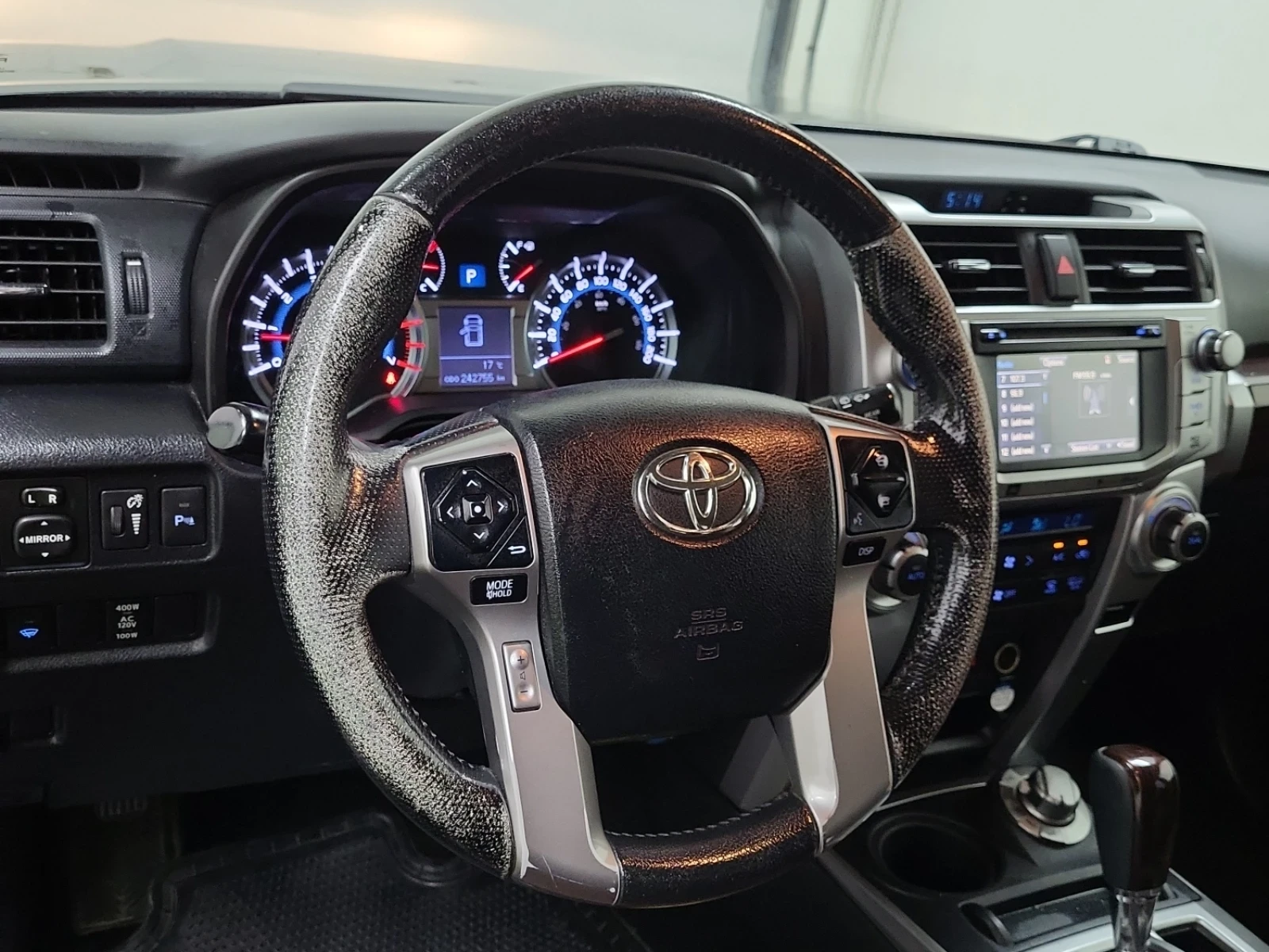 Toyota 4runner LIMITED * 4.0 V6 * AWD * БЕЗ ИНЦИДЕНТИ * , снимка 7 - Автомобили и джипове - 54971899