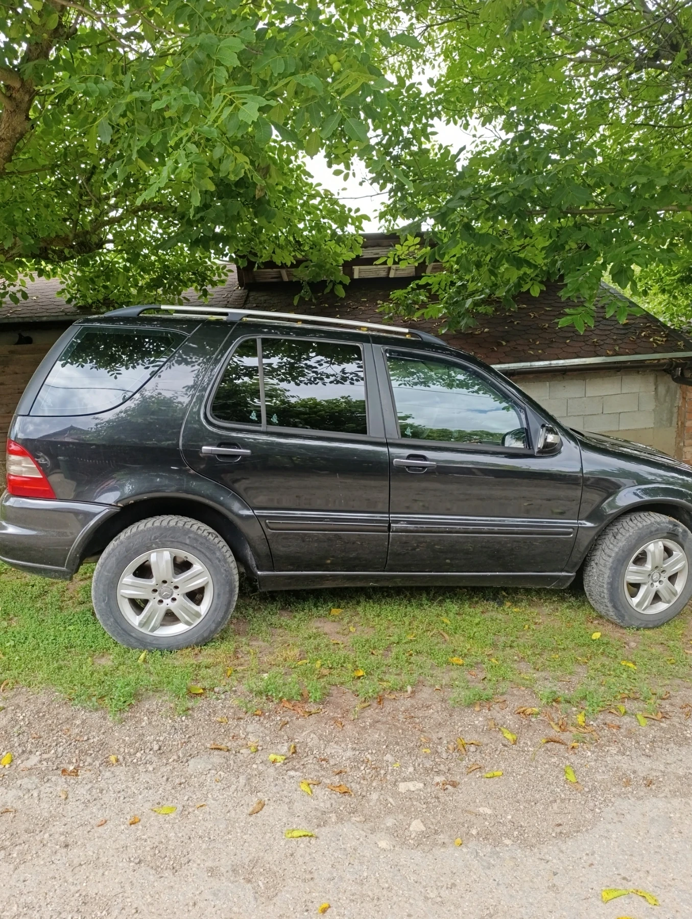 Mercedes-Benz ML 270, снимка 4 - Автомобили и джипове - 55061323