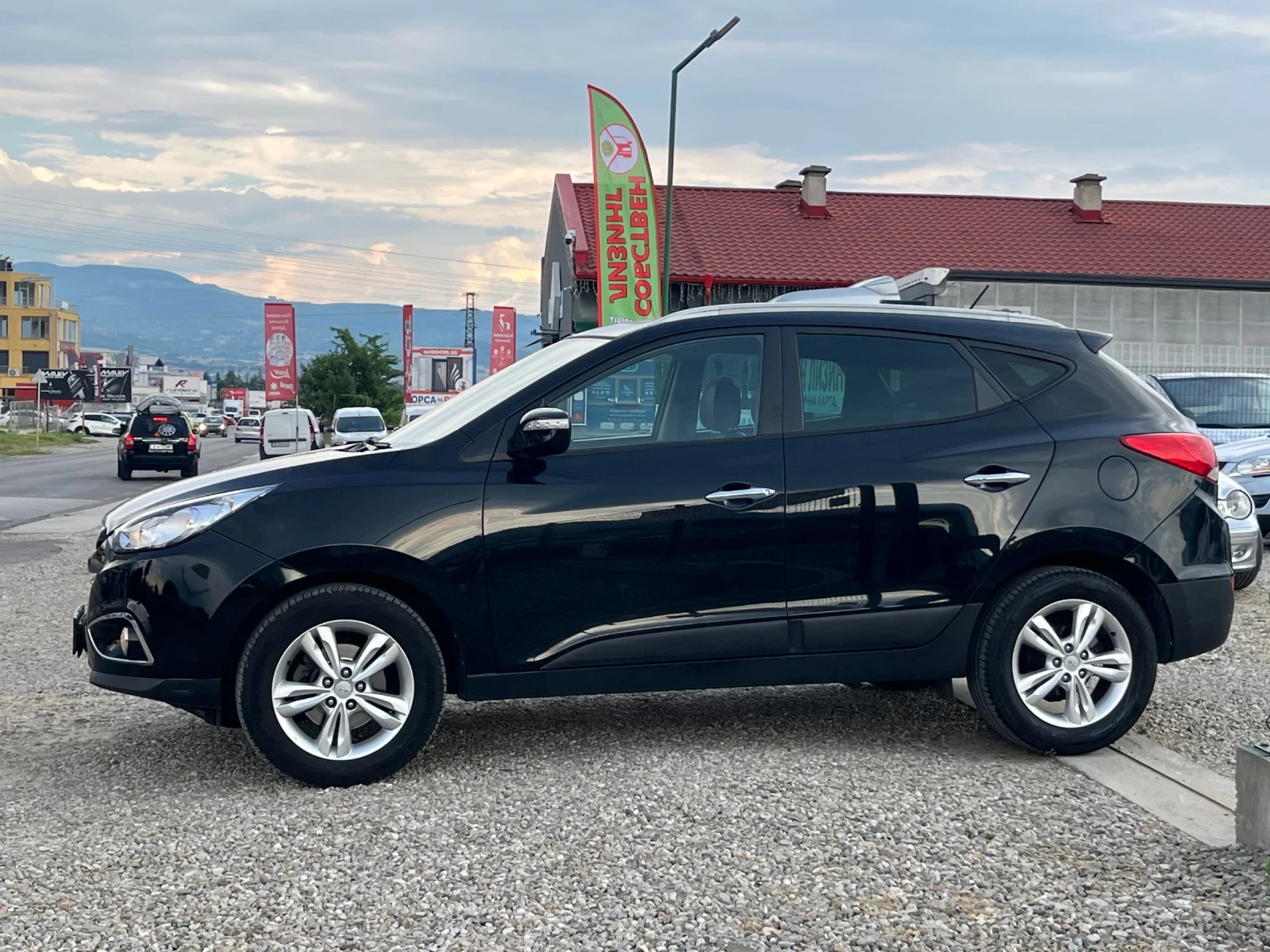 Hyundai IX35 1.7CRDI.Отличен.Собствен лизинг!!!, снимка 8 - Автомобили и джипове - 55315815