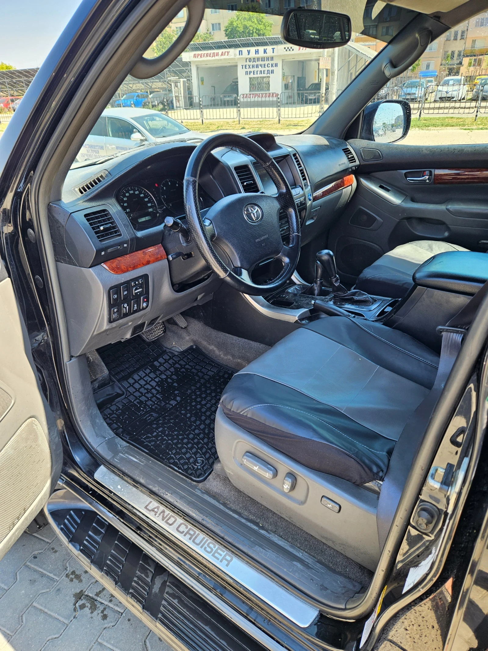 Toyota Land cruiser J 120 без ръжда бартер, снимка 13 - Автомобили и джипове - 55504227