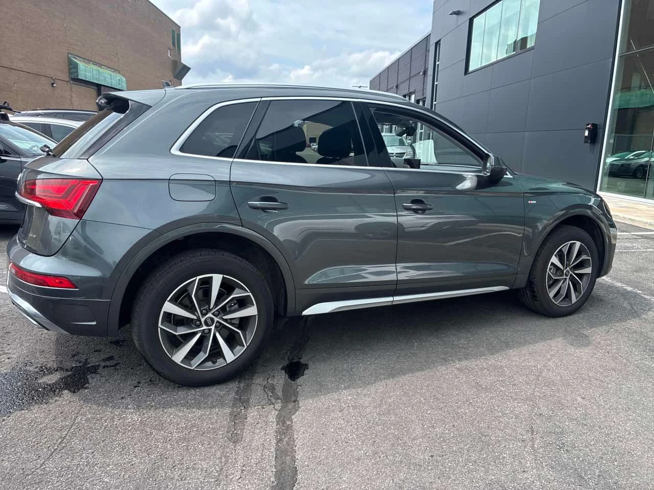 Audi Q5 * Progressiv * CARFAX * ЦЕНА ДО БГ, снимка 3 - Автомобили и джипове - 55517045
