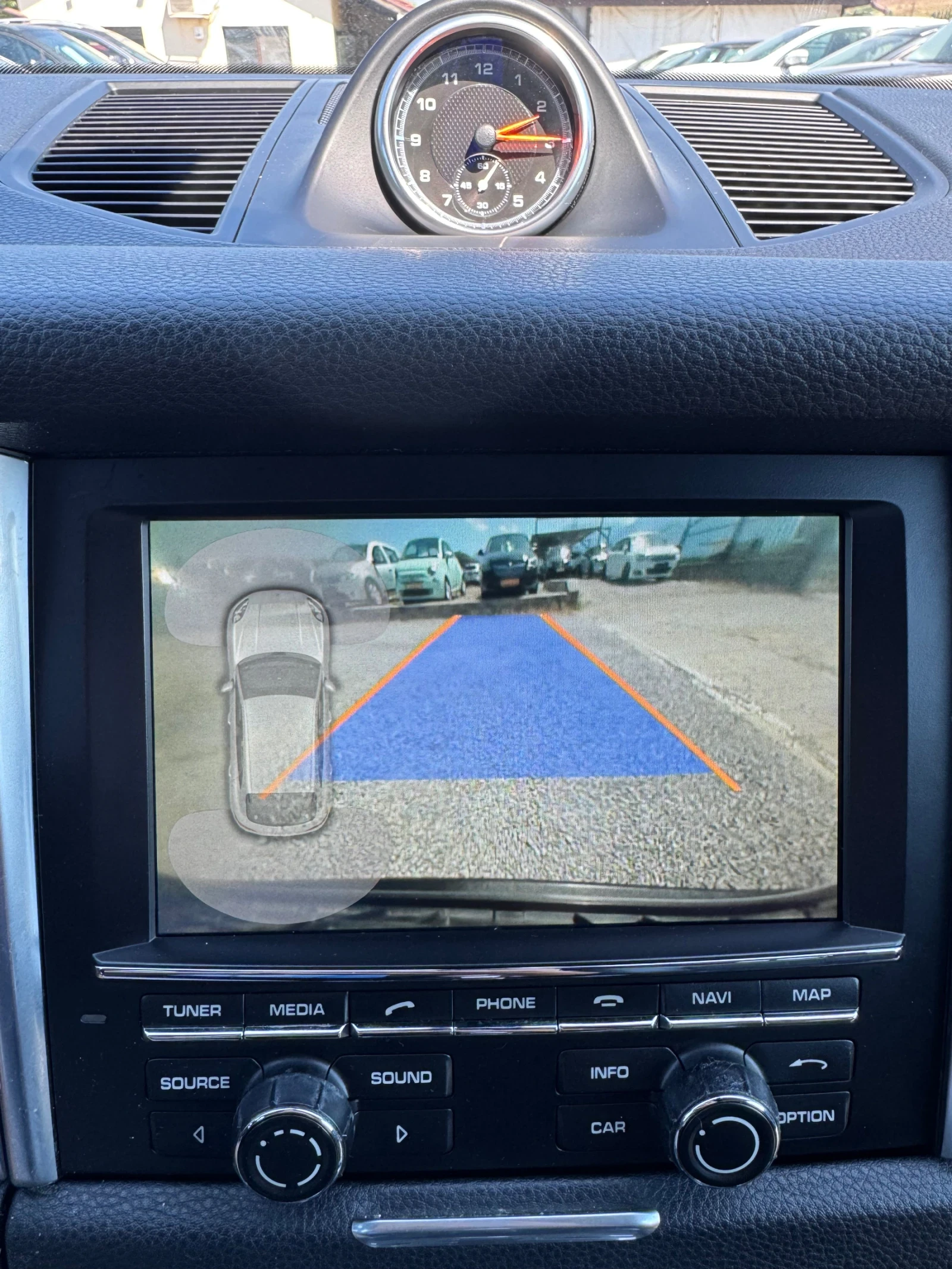 Porsche Macan, снимка 9 - Автомобили и джипове - 55612571