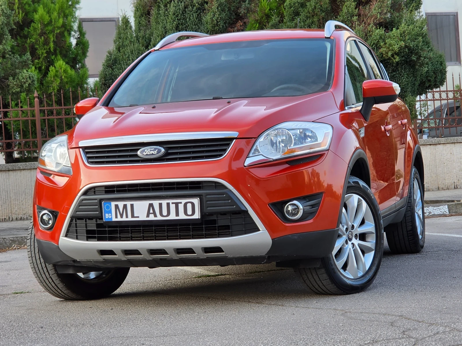 Ford Kuga 2.0HDI 140hp * EURO 5 * КЛИМАТИК * ЛИЗИНГ * , снимка 6 - Автомобили и джипове - 55825246