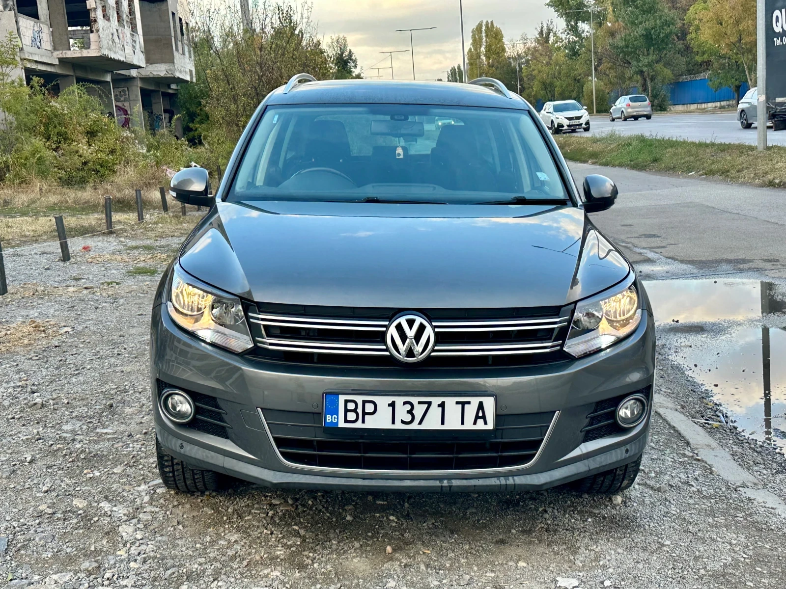 VW Tiguan 2.0tdi 4 motion, снимка 2 - Автомобили и джипове - 56600263