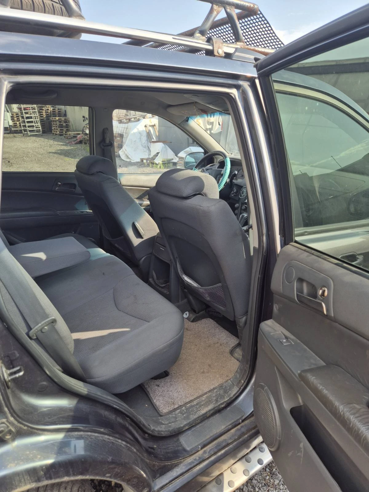 SsangYong Kyron, снимка 9 - Автомобили и джипове - 56584156