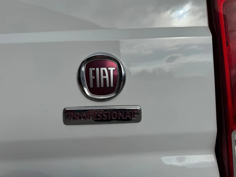 Fiat Ducato 2.3* Euro6b* Professional* MAXI* NAVI* Климатик, снимка 9 - Бусове и автобуси - 52705964
