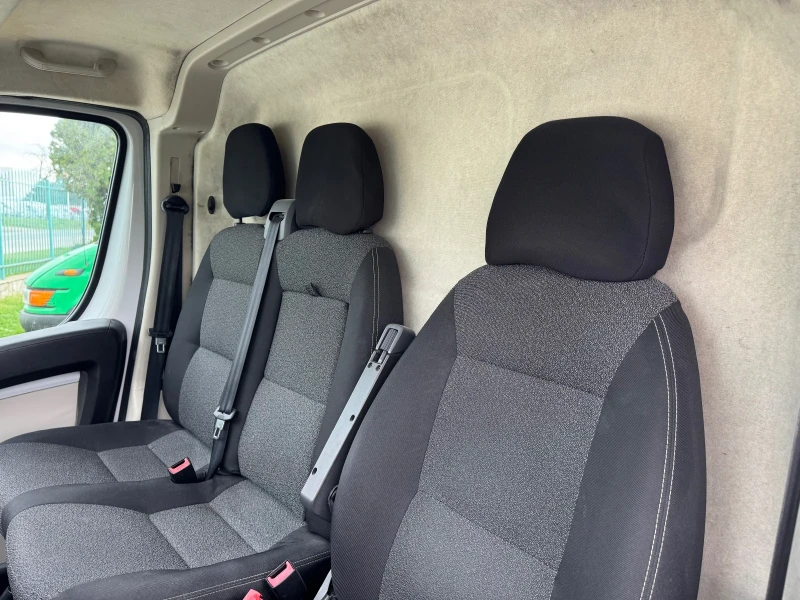 Fiat Ducato 2.3* Euro6b* Professional* MAXI* NAVI* Климатик, снимка 7 - Бусове и автобуси - 52705964