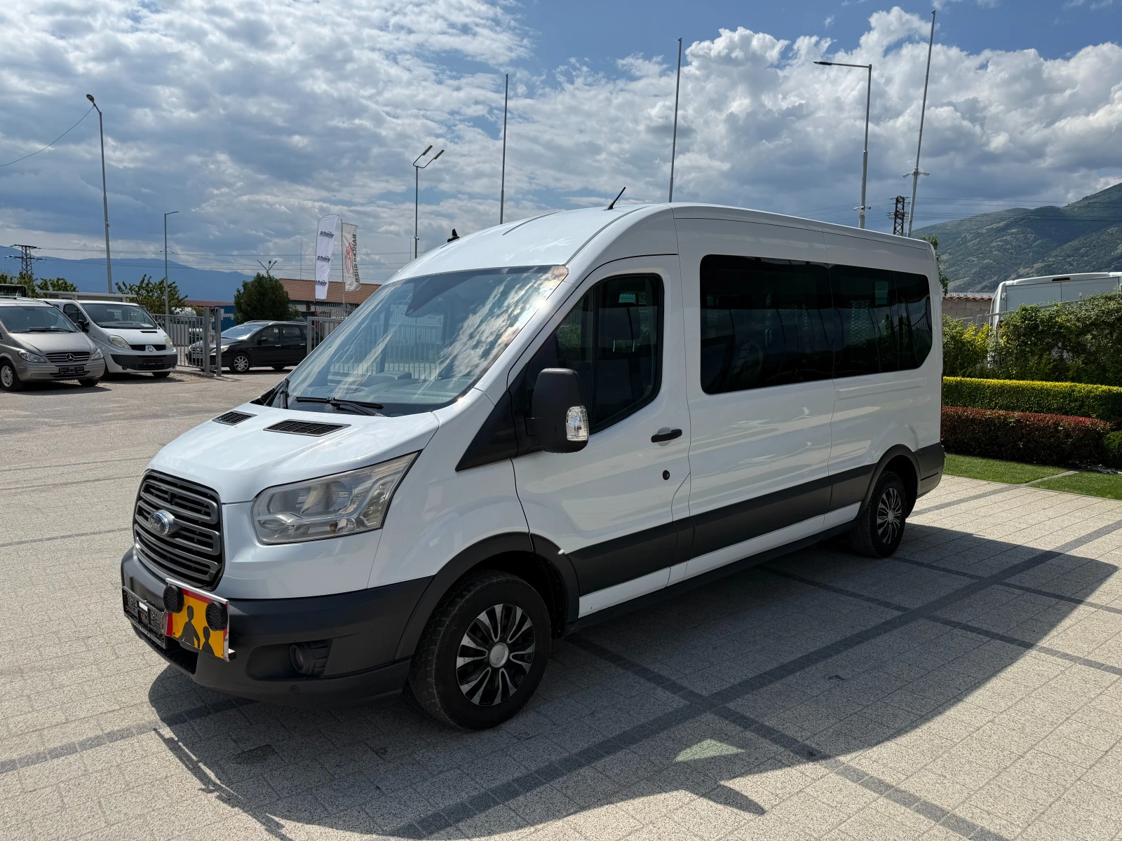 Ford Transit 9-местен 2хКлима Euro 6 - изображение 3