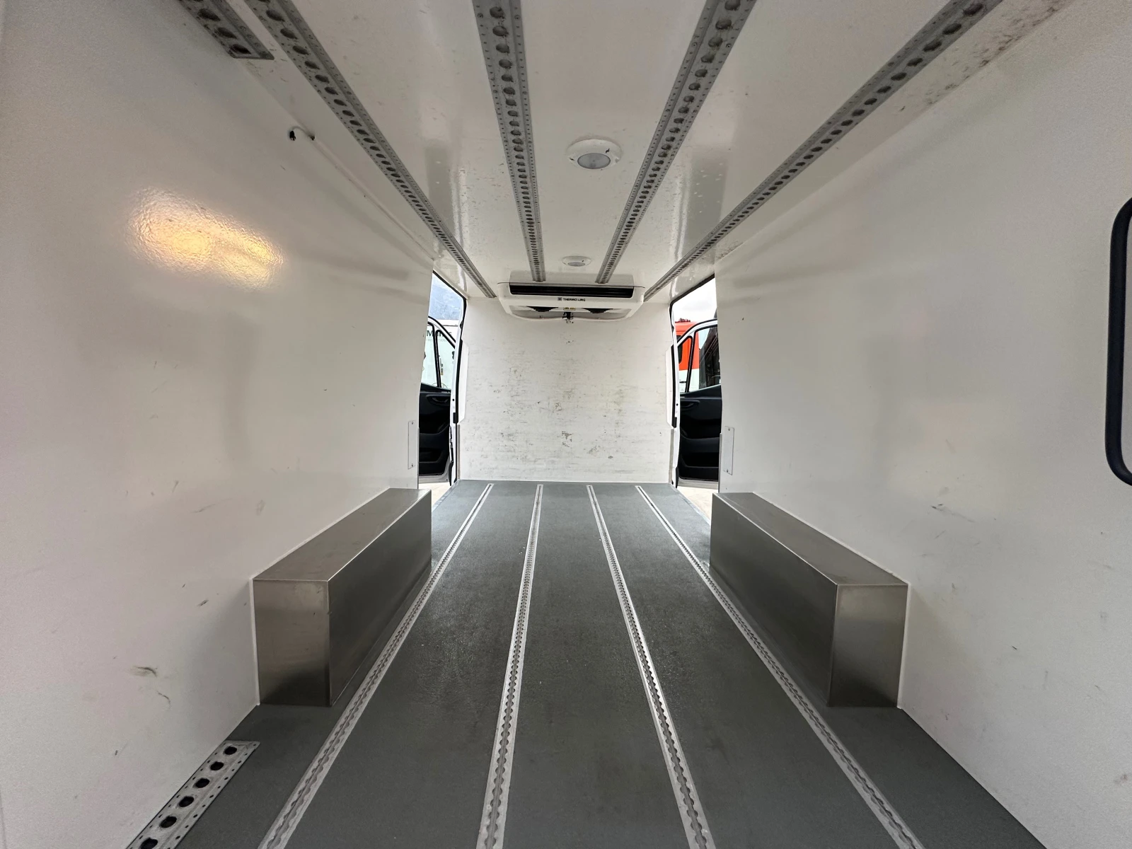 Mercedes-Benz Sprinter 319 V6!ХЛАДИЛЕН!НОВ!FULL!220V!EURO6! - изображение 2