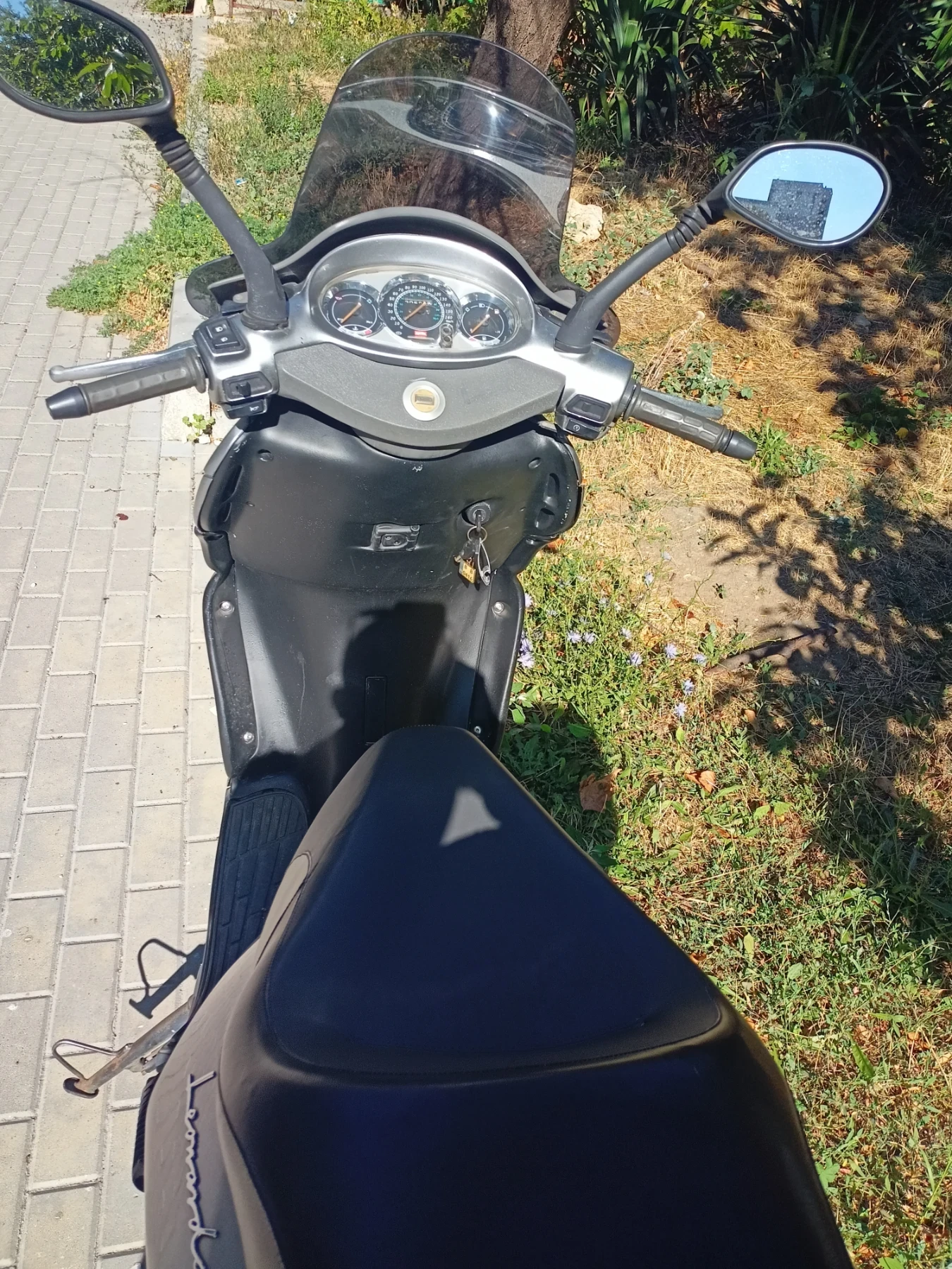 Aprilia Leonardo 300