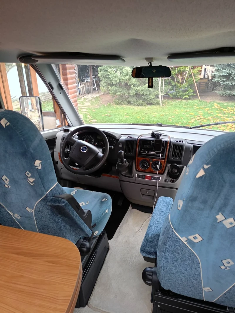 Кемпер Burstner AVIANO 675, снимка 11 - Каравани и кемпери - 52435747