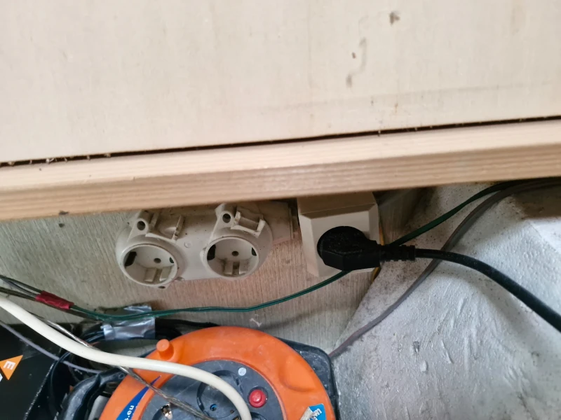 Каравана Chateau Cantara, снимка 15 - Каравани и кемпери - 52919642