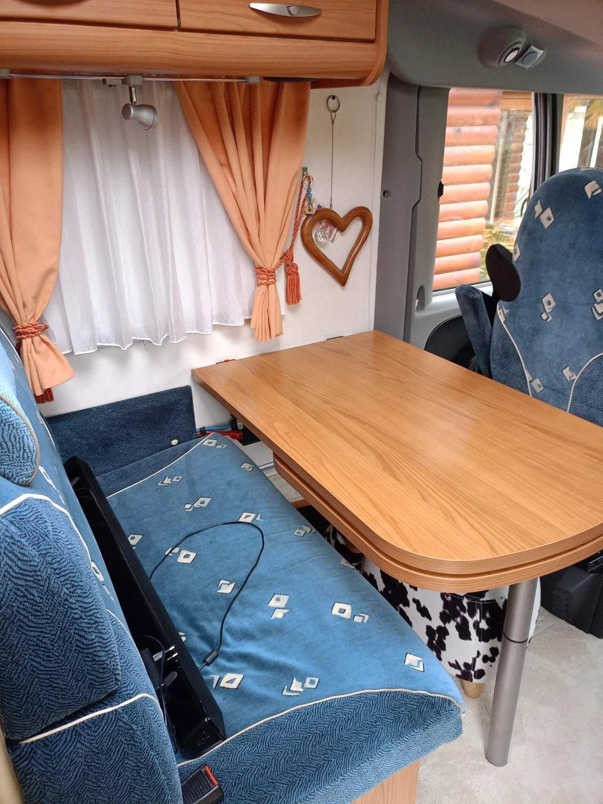 ������ Burstner AVIANO 675 | Mobile.bg � ����������� 14