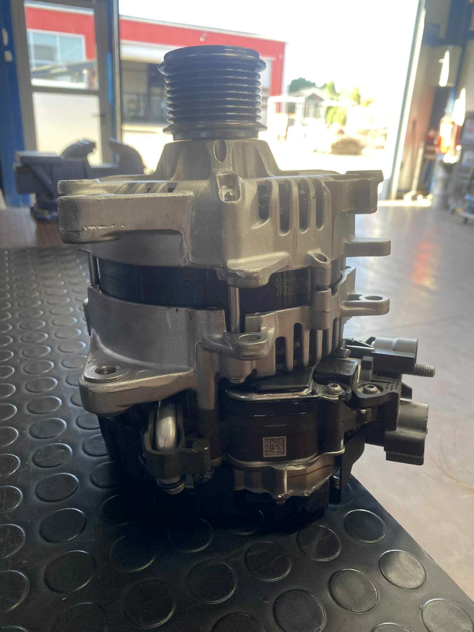 /   BMW  | Mobile.bg   8