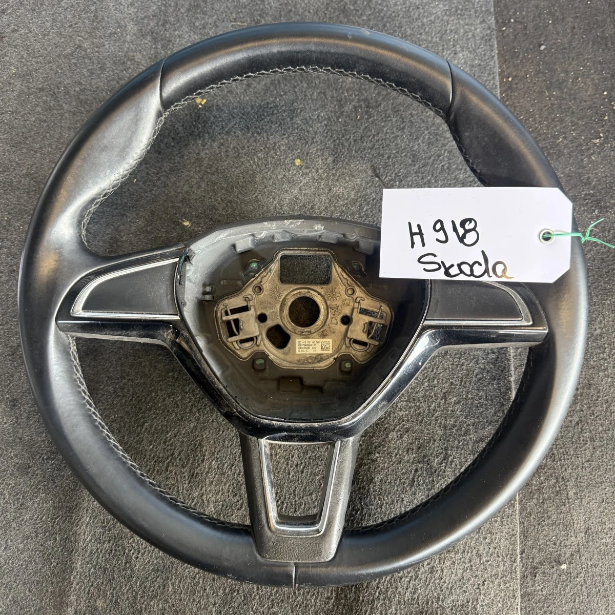 Трилъчев волан за Skoda Fabia Octavia Rapid 5E0419091AD ном 918