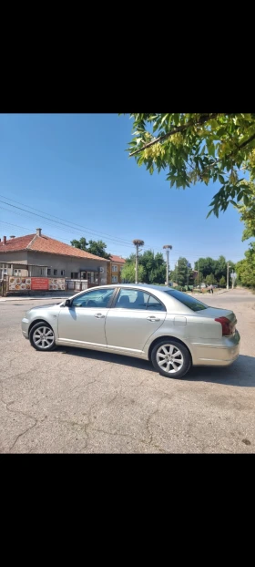 Toyota Avensis 2.0, снимка 3
