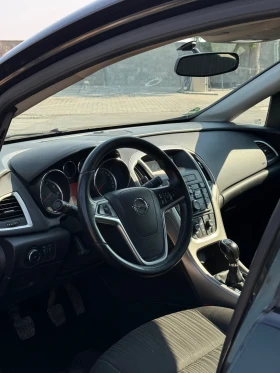 Opel Astra 1.3 CDTI, снимка 8