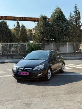 Opel Astra 1.3 CDTI, снимка 1