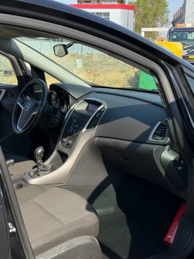 Opel Astra 1.3 CDTI, снимка 9