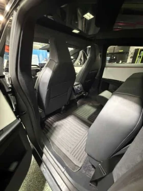 Tesla Cybertruck * AWD * ПОДГРЕВ* КЕЙЛЕС*  | Auto.bg — изображение 15